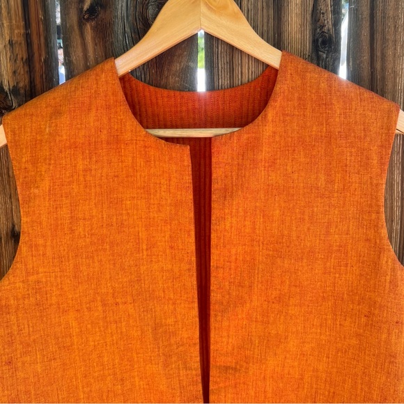Curiosity orange oversized reversible mid-length vest, size M - Picture 6 of 8